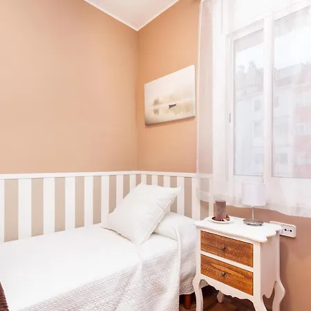 Click&Flat Fira Gran Via Apartment L'Hospitalet de Llobregat Exterior photo